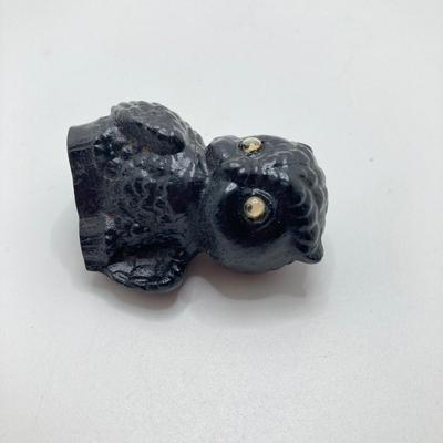 LOT 147: Vintage This and That Collection - Longaberger Mug, Alice in Puzzleland / Pondsnag Puzzles, The Barclay Philadelpha Glass...