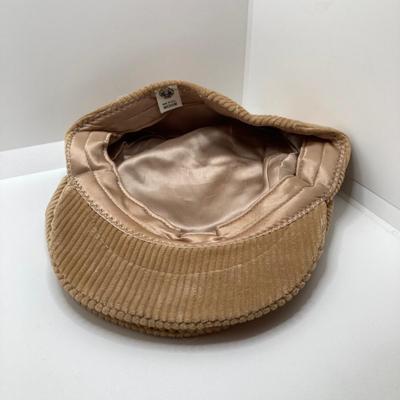 LOT 148: Three Men's (Golf / Flat Cap / Newsboy) Style Hats - Made in Italy Original Loden, Country Gentleman and United Hatters,...