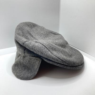 LOT 148: Three Men's (Golf / Flat Cap / Newsboy) Style Hats - Made in Italy Original Loden, Country Gentleman and United Hatters,...