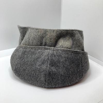 LOT 148: Three Men's (Golf / Flat Cap / Newsboy) Style Hats - Made in Italy Original Loden, Country Gentleman and United Hatters,...