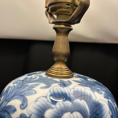 Blue and White Porcelain Ginger Jar Table Lamp (BD-BC*)