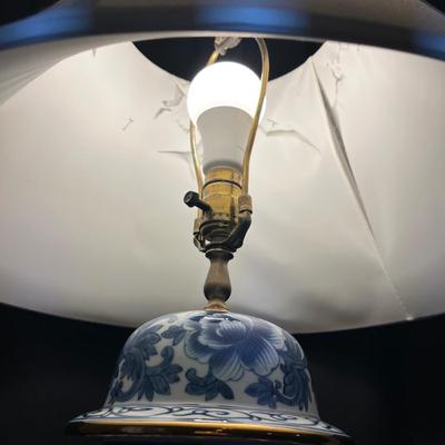 Blue and White Porcelain Ginger Jar Table Lamp (BD-BC*)