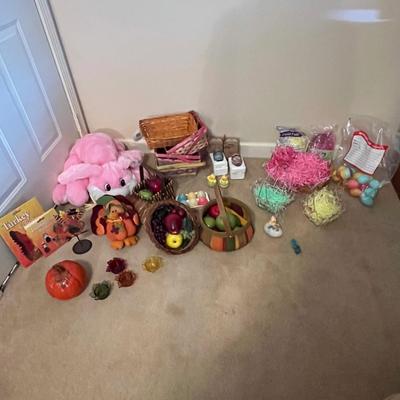 Thanksgiving and Easter Home Decor (BS-BC)