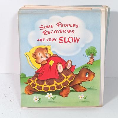 LOT 168: Vintage Munson Masterpiece Greeting Cards with Duck Dynasty Valentine Card Sets