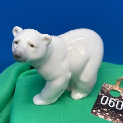 Sale Photo Thumbnail #42: Retired in 2021
Glossy white porcelain bear 
mint condition, no box 
4 inches x 5 inches 
retails $70.00 to $120