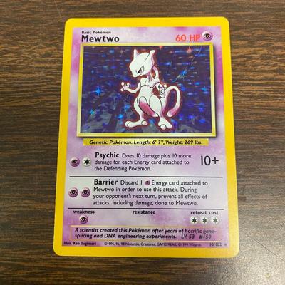 Holo Base Set Mewtwo
