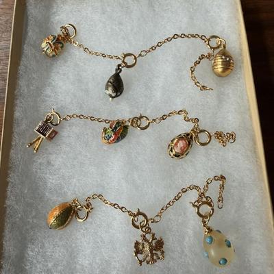 Sale Photo Thumbnail #104: 9 Eggs with latch and chain,
featured camera with tripod and an eagle
Great for gift items.