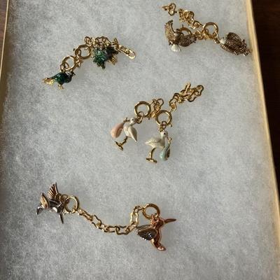 Sale Photo Thumbnail #107: Eagles, peacocks, hummingbirds, and storks 
Two by two collection