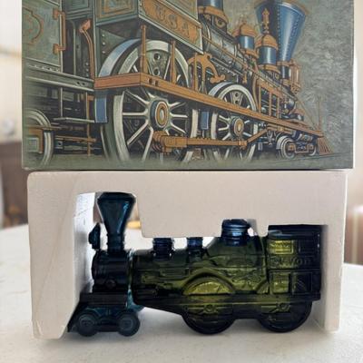 Avon Tai Winds Aftershave NIB