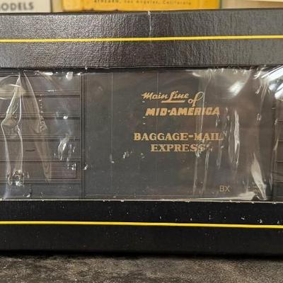 Weaver PS-1 Sealed NIB O Scale Baggage Mail Express Train Car