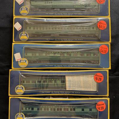 AHM HO 5 Crescent Line Train Cars Sealed Original Boxes