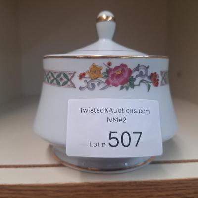 Mikasa Kutani Branch fine China sugar bowl with lid