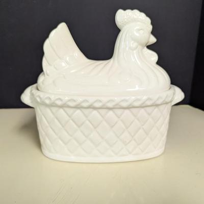 Vintage Ceramic Basket With Chicken Lid