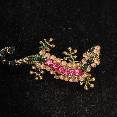 Fashion Brooch