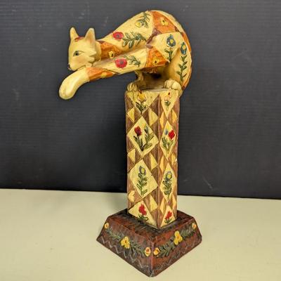 Jim Shore Style Cat Figurine