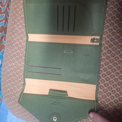 Faux leather green travel Zoppen travel wallet.