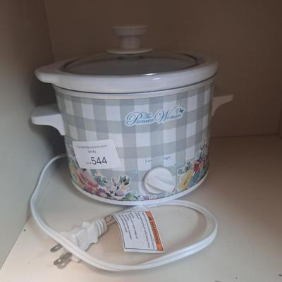 Pioneer Woman Sweet Romance Blossoms 1.5-quart slow cooker.  It's the small size perfect for dip.