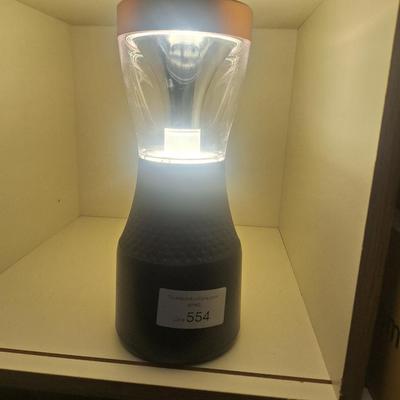 Duracell 1000 lumen LED lantern - 3 levels of brightness and a flashing red light