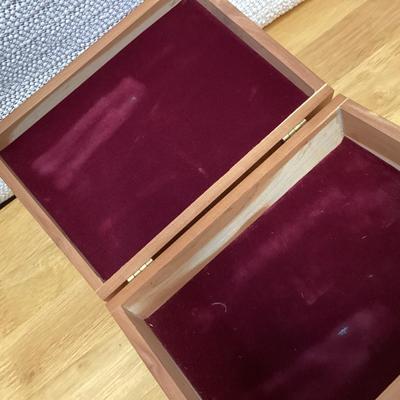 Sale Photo Thumbnail #213