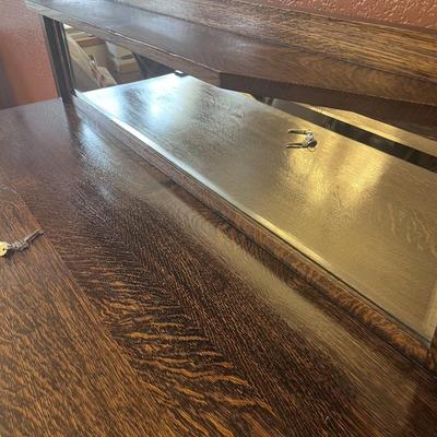 GORGEOUS ANTIQUE TIGER OAK, QUARTER-SAWN, MIRRORED BACK SIDEBOARD OR BUFFET WITH LEADED GLASS DOORS