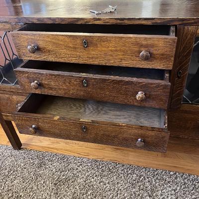 GORGEOUS ANTIQUE TIGER OAK, QUARTER-SAWN, MIRRORED BACK SIDEBOARD OR BUFFET WITH LEADED GLASS DOORS
