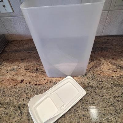 KITCHEN DRAWER METAL ORGANIZER, TUPPERWARE CAKE HOLDER AND MORE