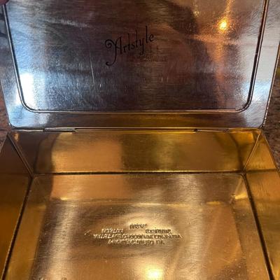 A COLLECTION OF TINS, BOTTLE AND BOXES