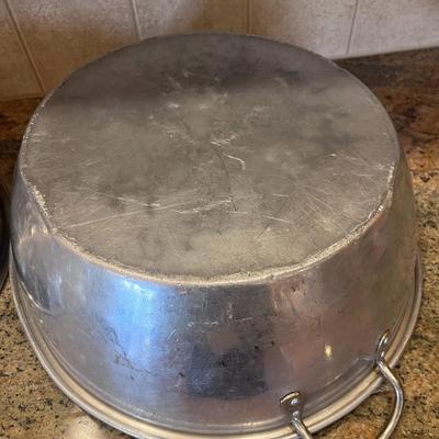 2 LARGE METAL BOWLS