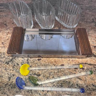 WEAVED SERVING TRAY, GLASS PITCHER, COMPOTE AND 3 GLASS CONDIMENT DISHES WITH GLASS SPOONS