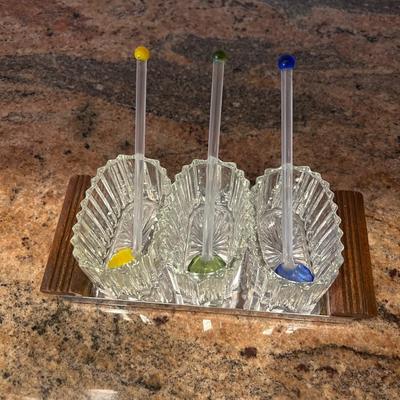 WEAVED SERVING TRAY, GLASS PITCHER, COMPOTE AND 3 GLASS CONDIMENT DISHES WITH GLASS SPOONS