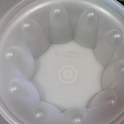 TUPPERWARE AND DRAWER ORGANIZER