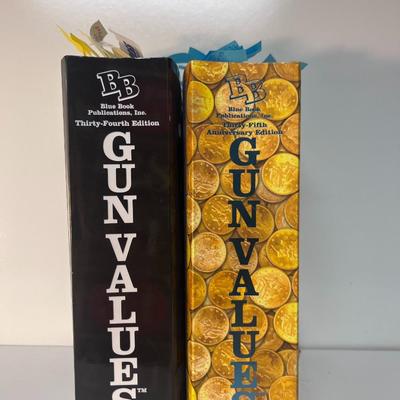 34th & 35th EDITIONS OF BLUE BOOK GUN VALUES