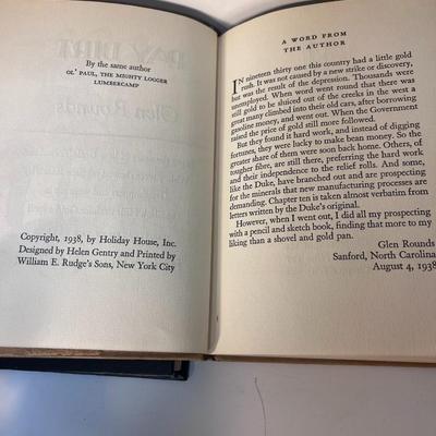 4 ANTIQUE AND VINTAGE BOOKS