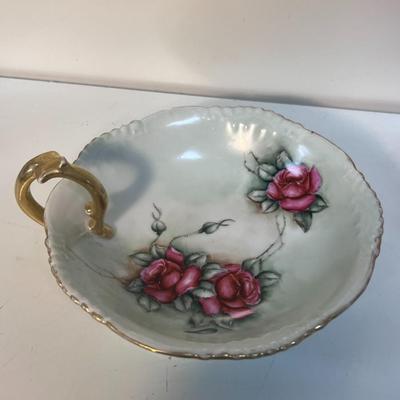 2 ANGEL BELLS AND SERVING PIECES