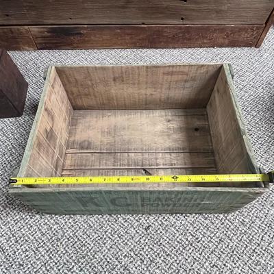 WOODEN KC BAKING POWDER CRATE "MILLIONS OF POUNDS BOUGHT BY THE GOVERNMENT"