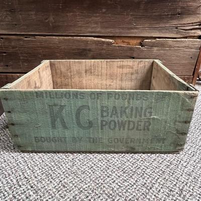 WOODEN KC BAKING POWDER CRATE "MILLIONS OF POUNDS BOUGHT BY THE GOVERNMENT"