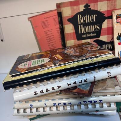 COOKBOOKS AND RECIPE PAMPHLETS