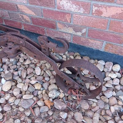 ANTIQUE HORSE-DRAWN WALK-BEHIND CULTIVATOR OR PLOW