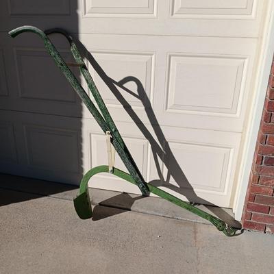 VINTAGE HORSE-DRAWN WALK BEHIND PLOW