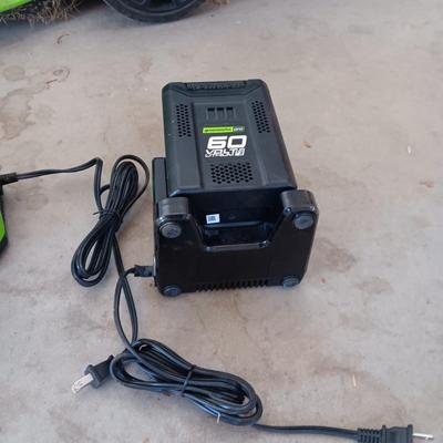 GREENWORKS PRO 60 VOLT, SELF PROPELLED, 21" CUTTING DECK, 2 BATTERIES AND CHARGER