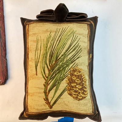 309 Woodland Collectibles