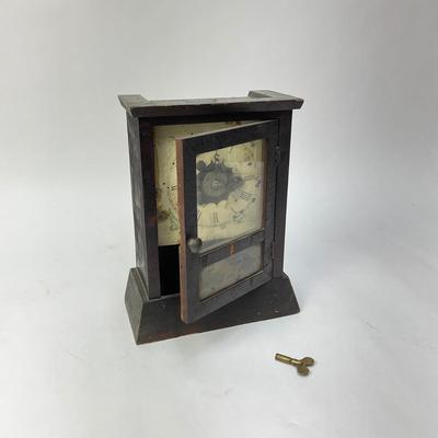 270 Antique Mantle Clock
