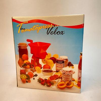 278 Velox The Tomato Press