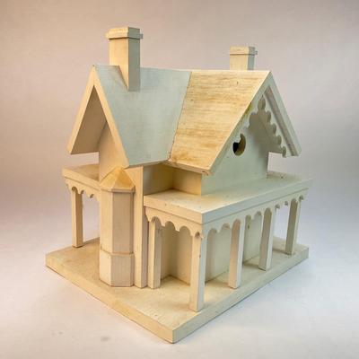285 Wood Painted White Birdhouse