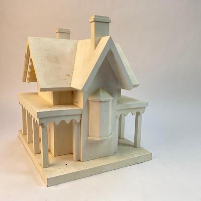 285 Wood Painted White Birdhouse