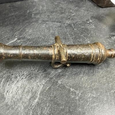 Sale Photo Thumbnail #132: 8 1/4 inches long
16mm bore hole
40 mm at the widest part of the barrel