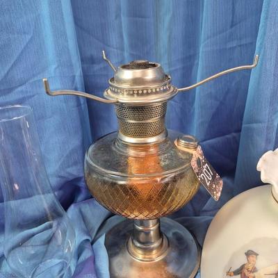 Sale Photo Thumbnail #154: 18 inches tall, Spirit of 76, by A.E. Willard
Light amber oil reservoir, silver finish base 
very good condition