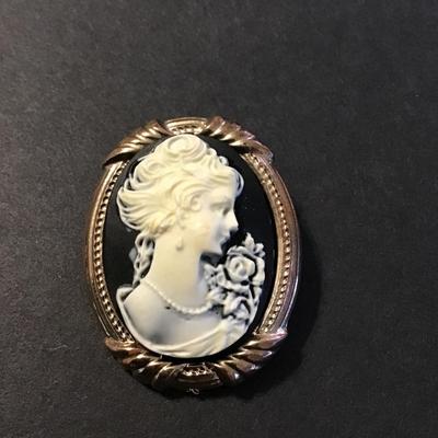 Sale Photo Thumbnail #219: Vintage Fashion brooch please see attached photos