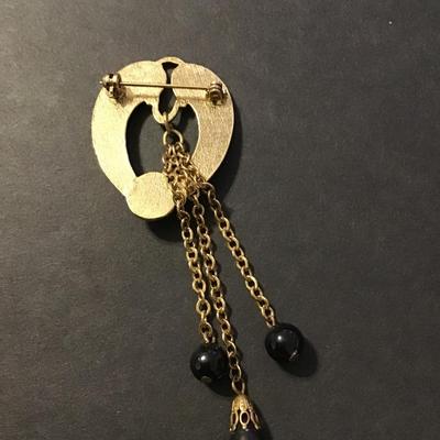 Sale Photo Thumbnail #248: Vintage Victorian Style Brooch Please see attached photos