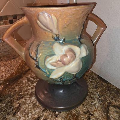 Roseville Magnolia Vase
